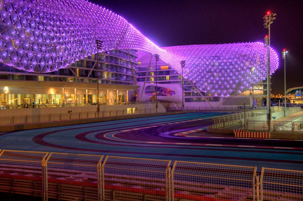 Officials and Experts Weigh In on Abu Dhabi’s Economic Outlook