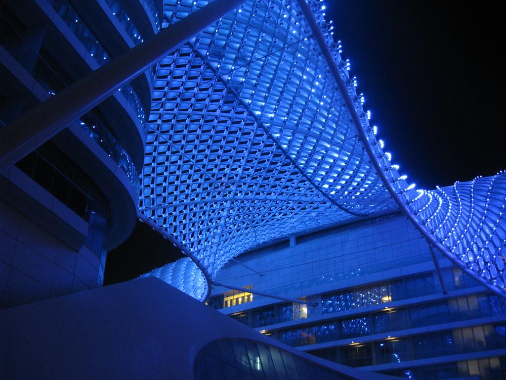 Abu Dhabi Venues Draw Record Summer Crowds as Heat Drives Residents Indoors