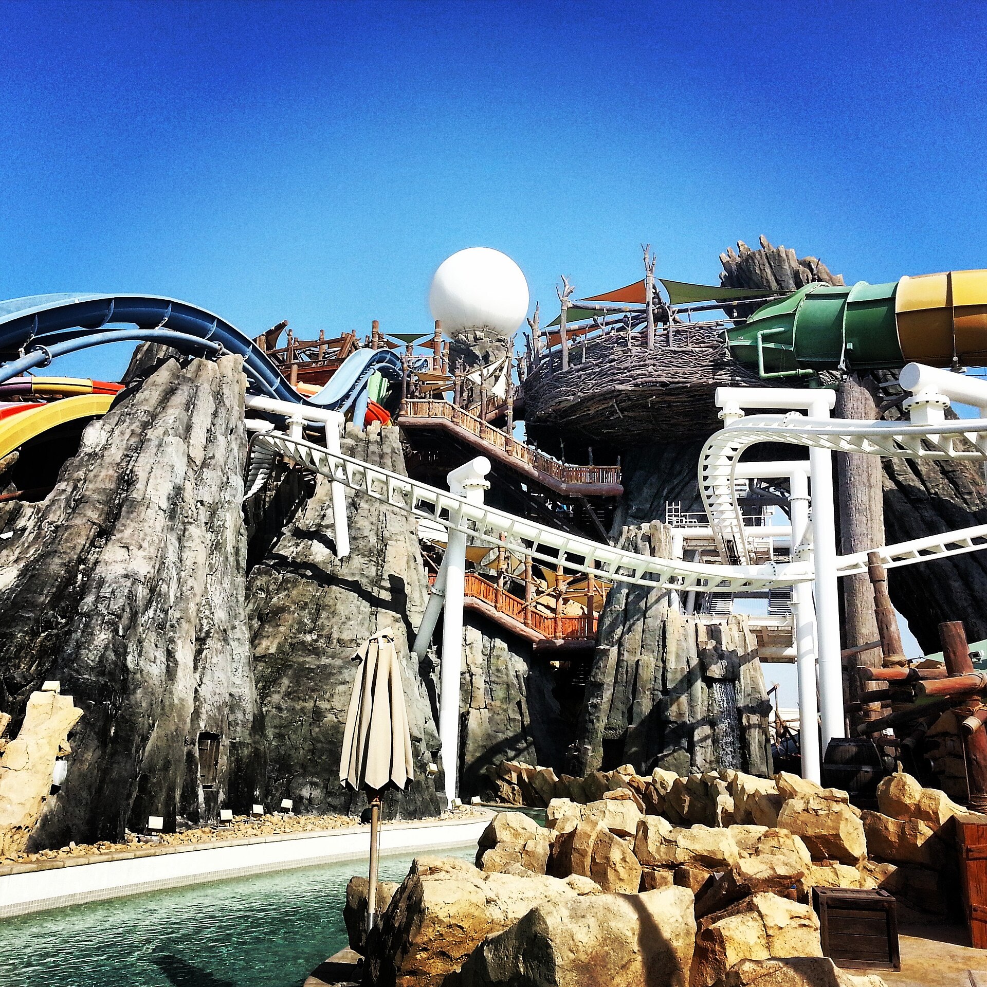 A Family Guide to Yas Waterworld on Yas Island