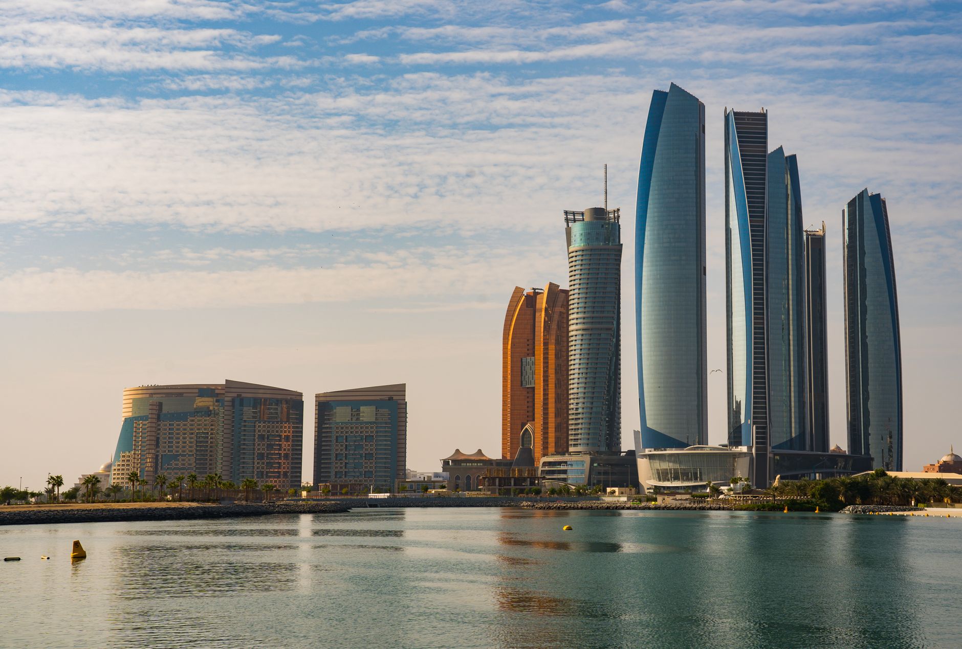 فيديو بعنوان «أفضل 5 إطلاقات عقارية في أبوظبي لشهري فبراير ومارس 2026» ينشره قناة Inside Realty